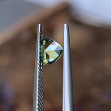 0.67ct Parti Australian Sapphire, Trillion