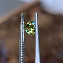 0.67ct Parti Australian Sapphire, Trillion