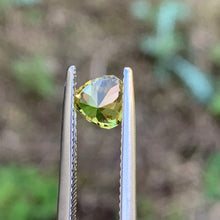 0.91ct Yellow Sapphire, Trillion
