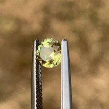 0.97ct Yellow Parti Sapphire, Round