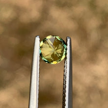 0.97ct Yellow Parti Sapphire, Round