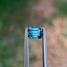 0.9ct Blue Green Sapphire, Emerald