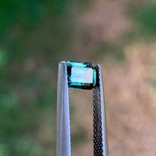 0.9ct Blue Green Sapphire, Emerald