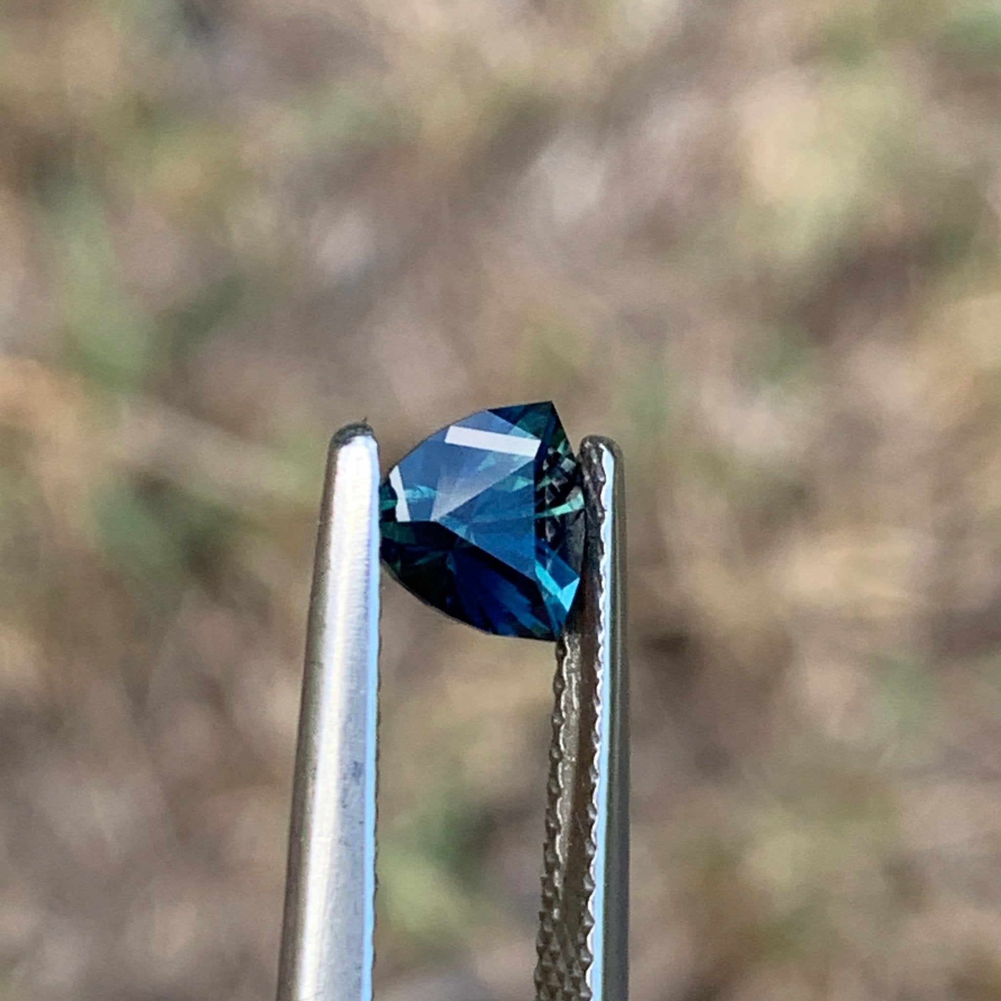 0.9ct Teal Sapphire Trillion