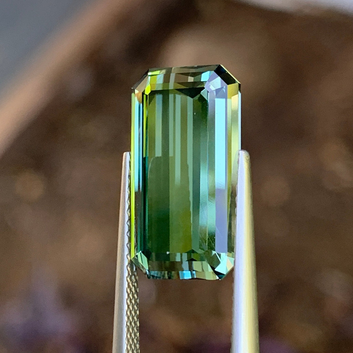 10.0ct Aqua Blue Australian Sapphire, Emerald Shape