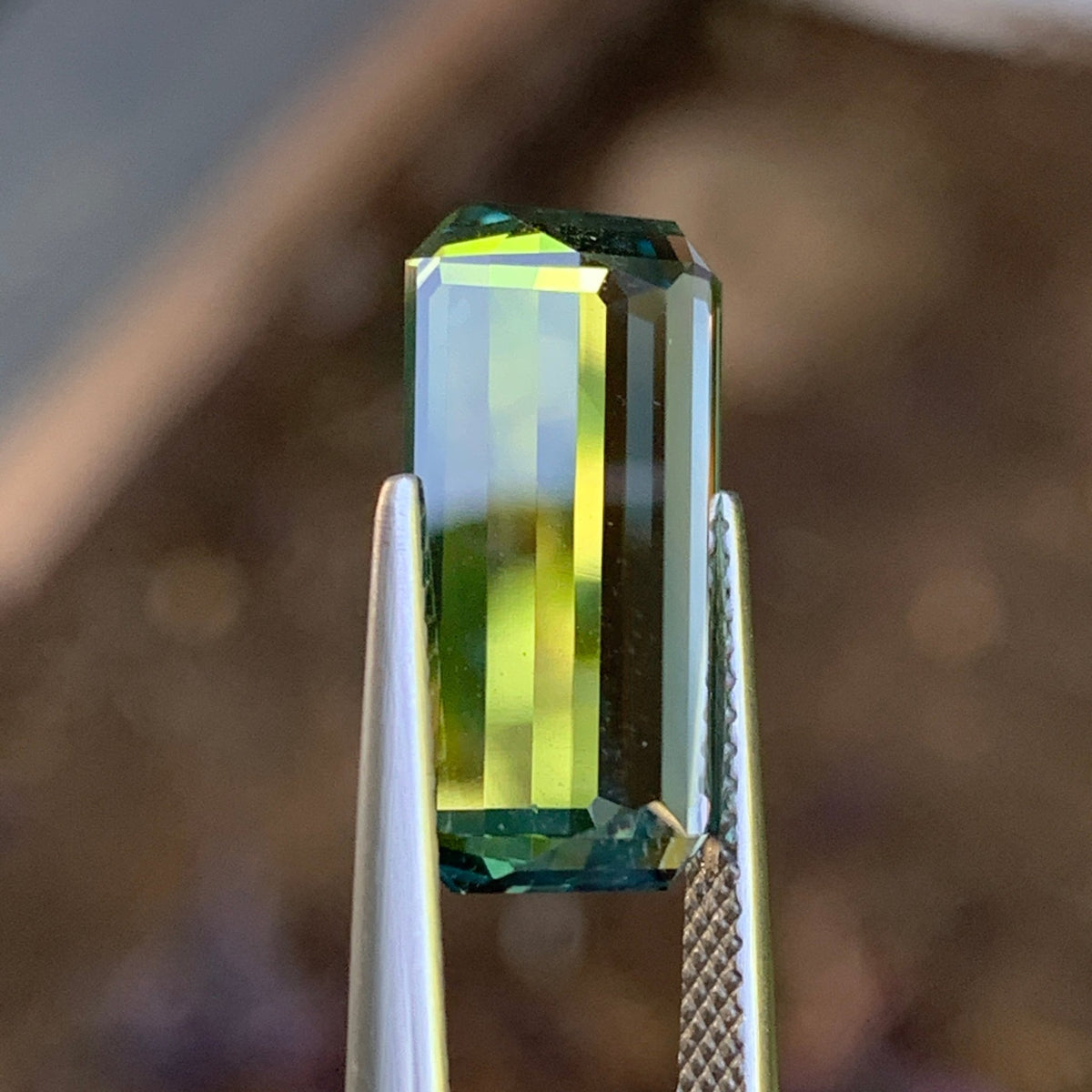 10.0ct Aqua Blue Australian Sapphire, Emerald Shape