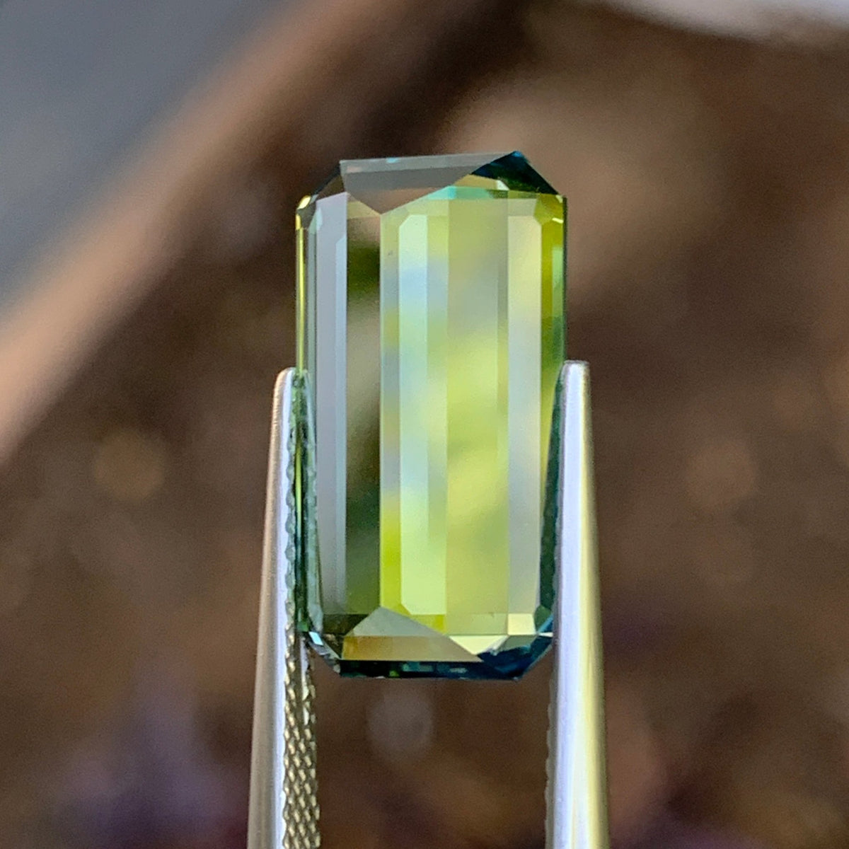 10.0ct Aqua Blue Australian Sapphire, Emerald Shape