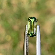 1.00ct Green Sapphire, Emerald