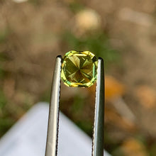 1.03ct Yellow Parti Sapphire, Cushion