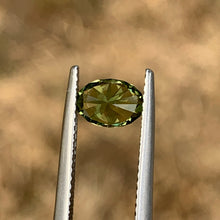 1.05ct Green Sapphire, Oval