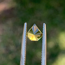 1.05ct Yellow Sapphire, Freeform