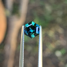 1.07ct Teal Parti Sapphire, Hexagon