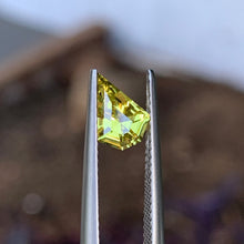 1.07ct Yellow Australian Sapphire, Kite Shape