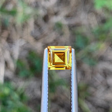 1.1ct Golden Yellow Sapphire, Square