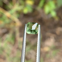 1.25ct Green Sapphire, Radiant