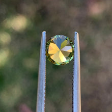 1.29ct Yellowish Green Sapphire, Round
