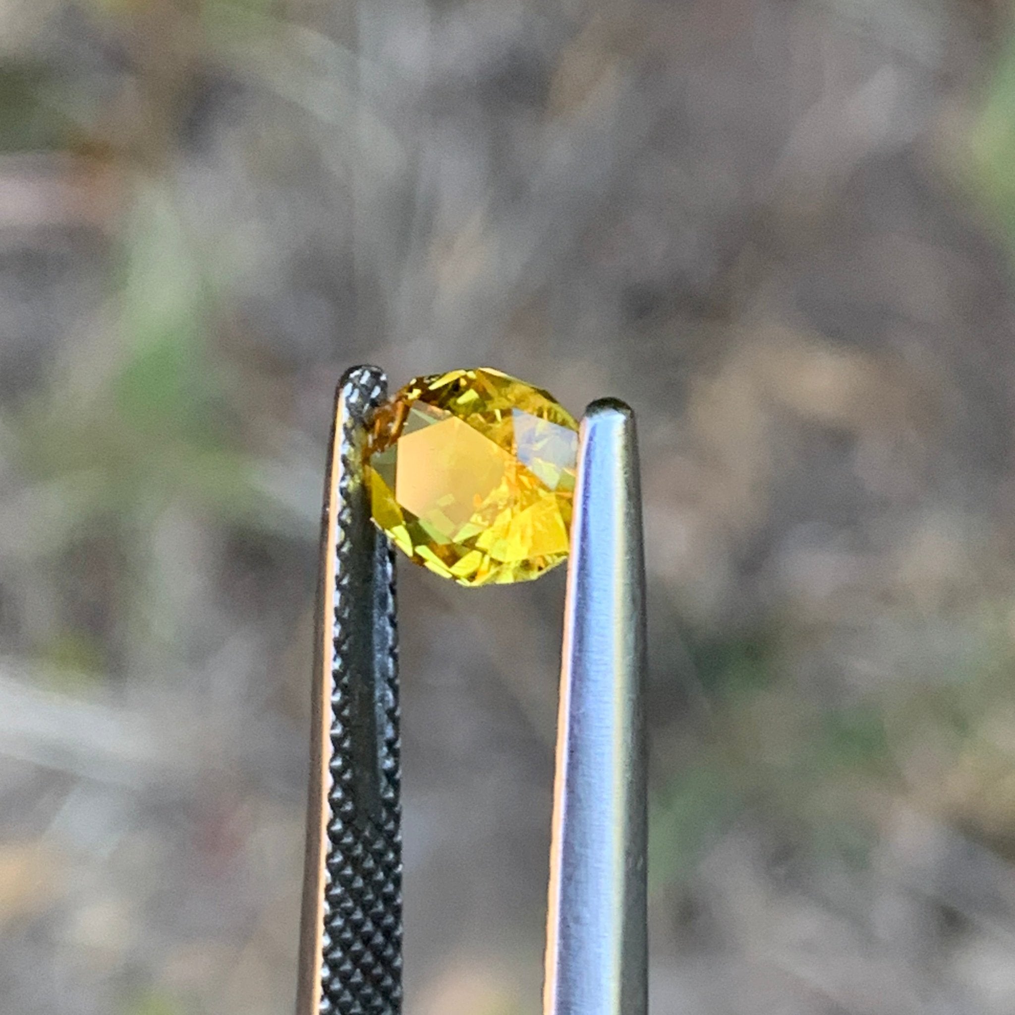 1.33ct Yellow Sapphire, Oval