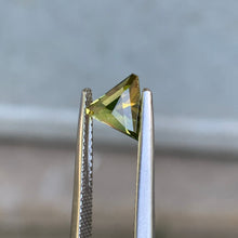 1.44ct Parti Sapphire, Blocky Trillion