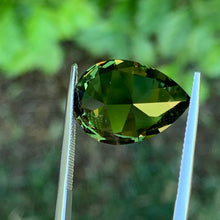 14.66ct Green Sapphire, Pear