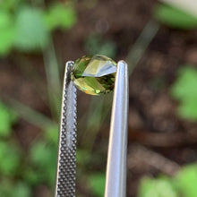 1.48ct Green Sapphire, Oval