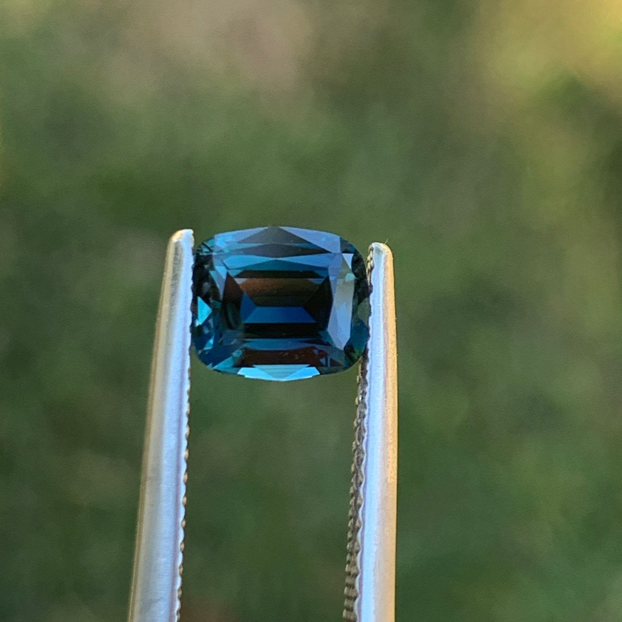 1.48ct Teal Blue, Cushion