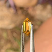 1.4ct Golden Yellow, Freeform