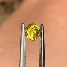 1.52ct Golden Yellow, Cushion