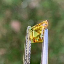1.53ct Yellow Sapphire, Kite