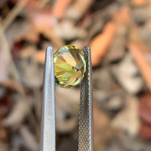 1.54ct Yellow Sapphire Round
