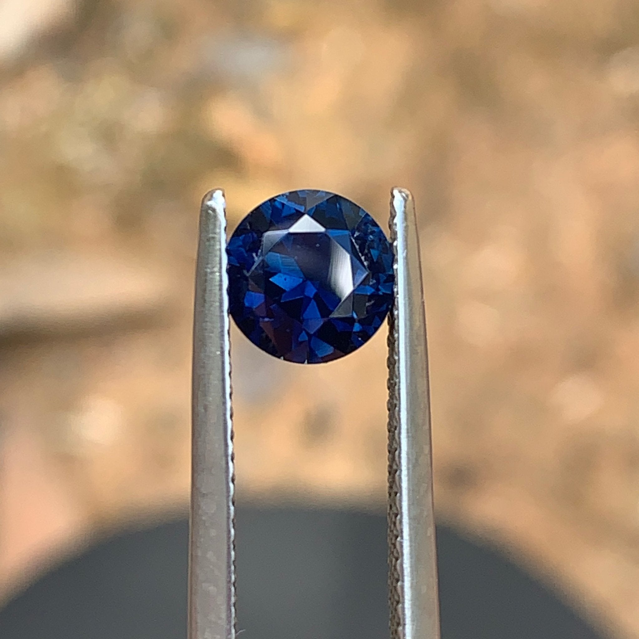 1.55ct Royal Blue Sapphire Round