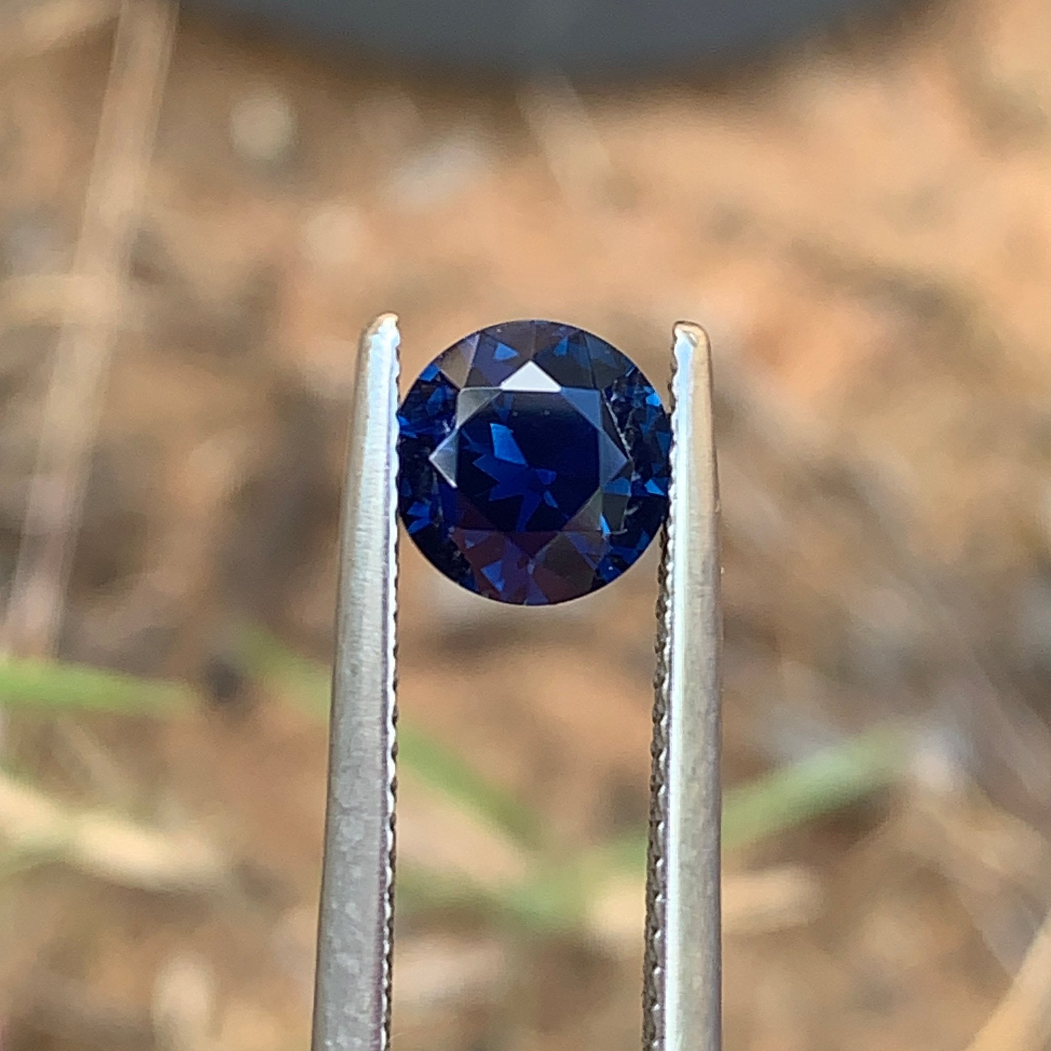 1.55ct Royal Blue Sapphire Round