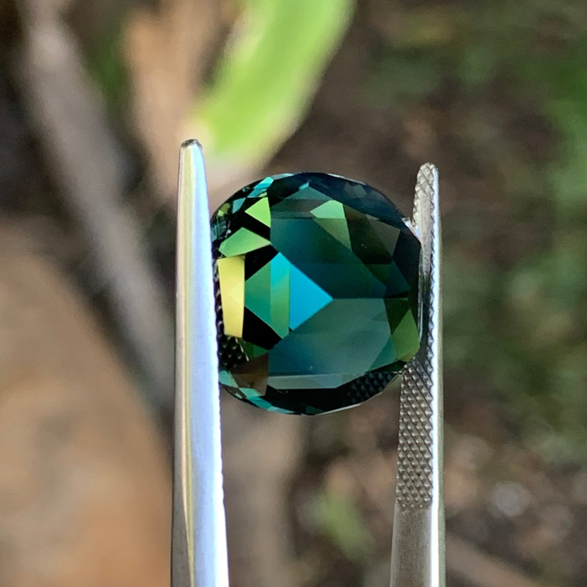 15.69ct Teal Australian Sapphire, Cushion