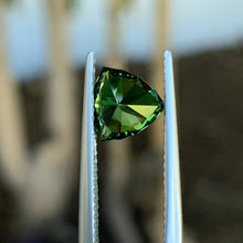 1.58ct Green Australian Sapphire, Trillion