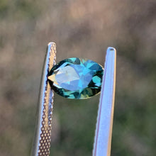 1.58ct Green Sapphire, Oval