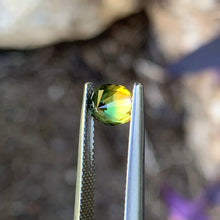 1.58ct Yellow Parti Sapphire, Oval