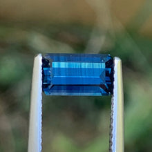 1.5ct Blue Parti Sapphire, Emerald