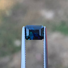 1.67ct Blue Yellow Parti Sapphire, Emerald