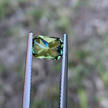1.67ct Lemon Yellow Sapphire, Emerald