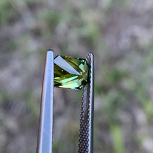 1.67ct Lemon Yellow Sapphire, Emerald