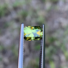 1.67ct Lemon Yellow Sapphire, Emerald