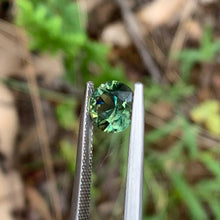 1.71ct Parti Sapphire Round