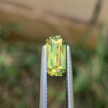 1.71ct Yellow Sapphire, Rectangular