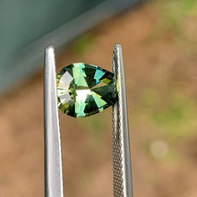 1.73ct Parti Sapphire, Egg Shape