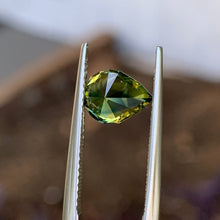 1.75ct Parti Australian Sapphire, Pear Shape