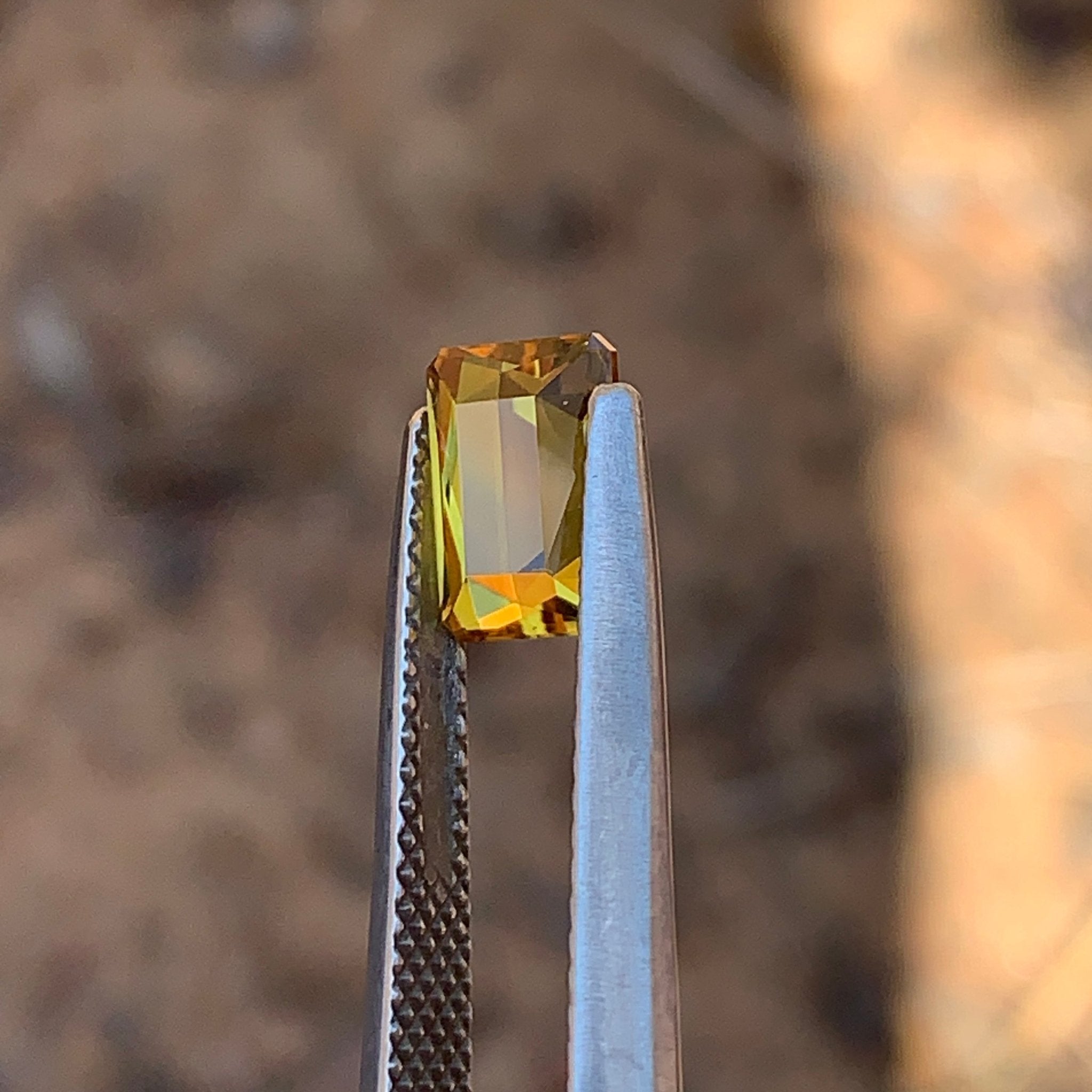 1.76ct Golden Yellow Sapphire Rectangular