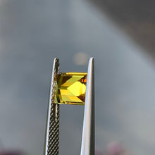 1.78ct Golden Yellow Australian Sapphire, Baguette Shape