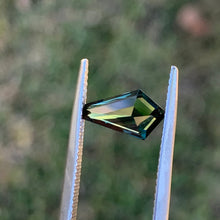 1.79ct Teal Sapphire, Freeform