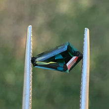 1.79ct Teal Sapphire, Freeform