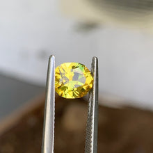 1.81ct Yellow Parti Sapphire, Oval