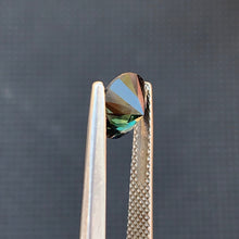 1.89ct Blue Green Sapphire Round